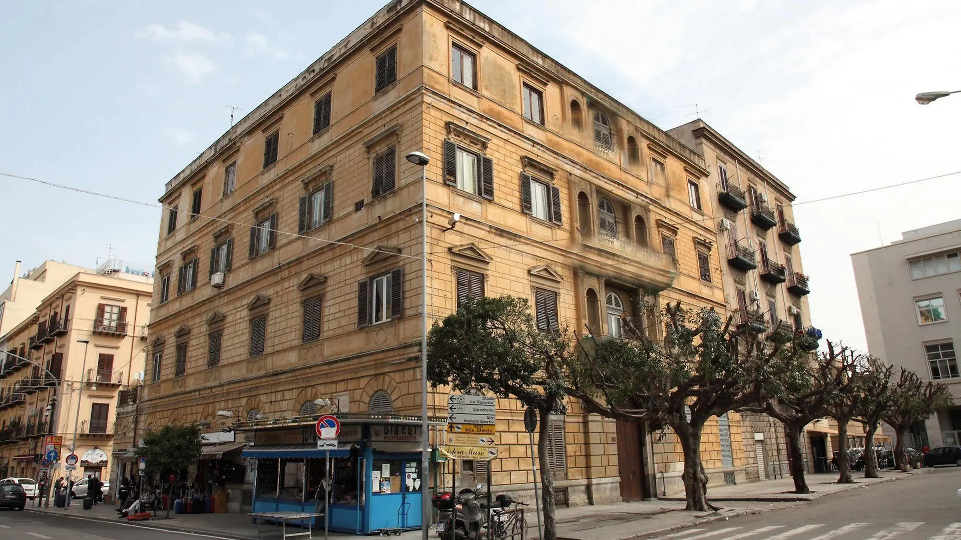 ** Bed and breakfast B&B Giulio Cesare 24 Palermo Italia